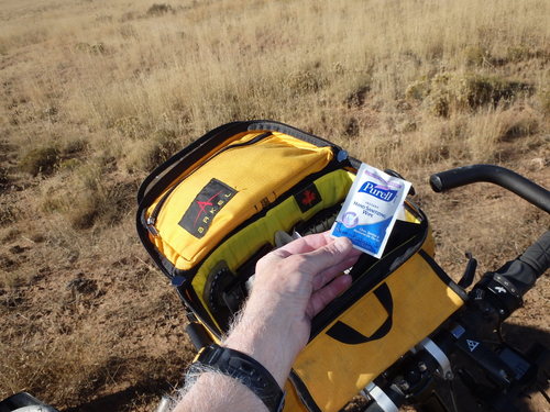 GDMBR: The process of putting on Sunscreen.